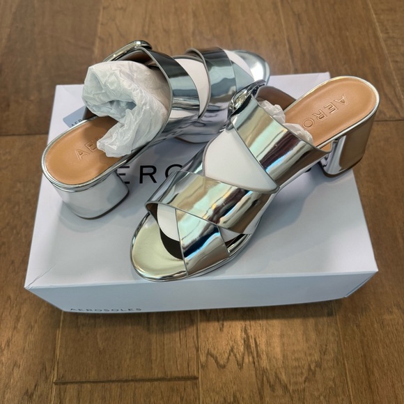 AEROSOLES Metallic Silver Mules - Picture 2 of 11